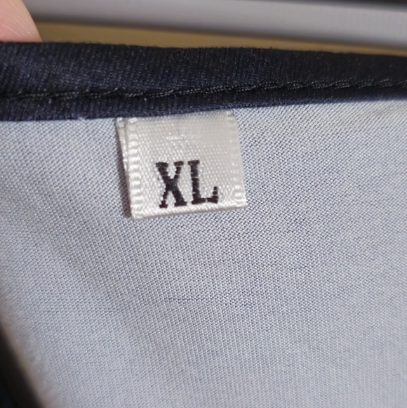 Women's Black Floral Casual Button Front Pleated Long-Sleeved Tunic Top Size XL - Picture 6 of 11